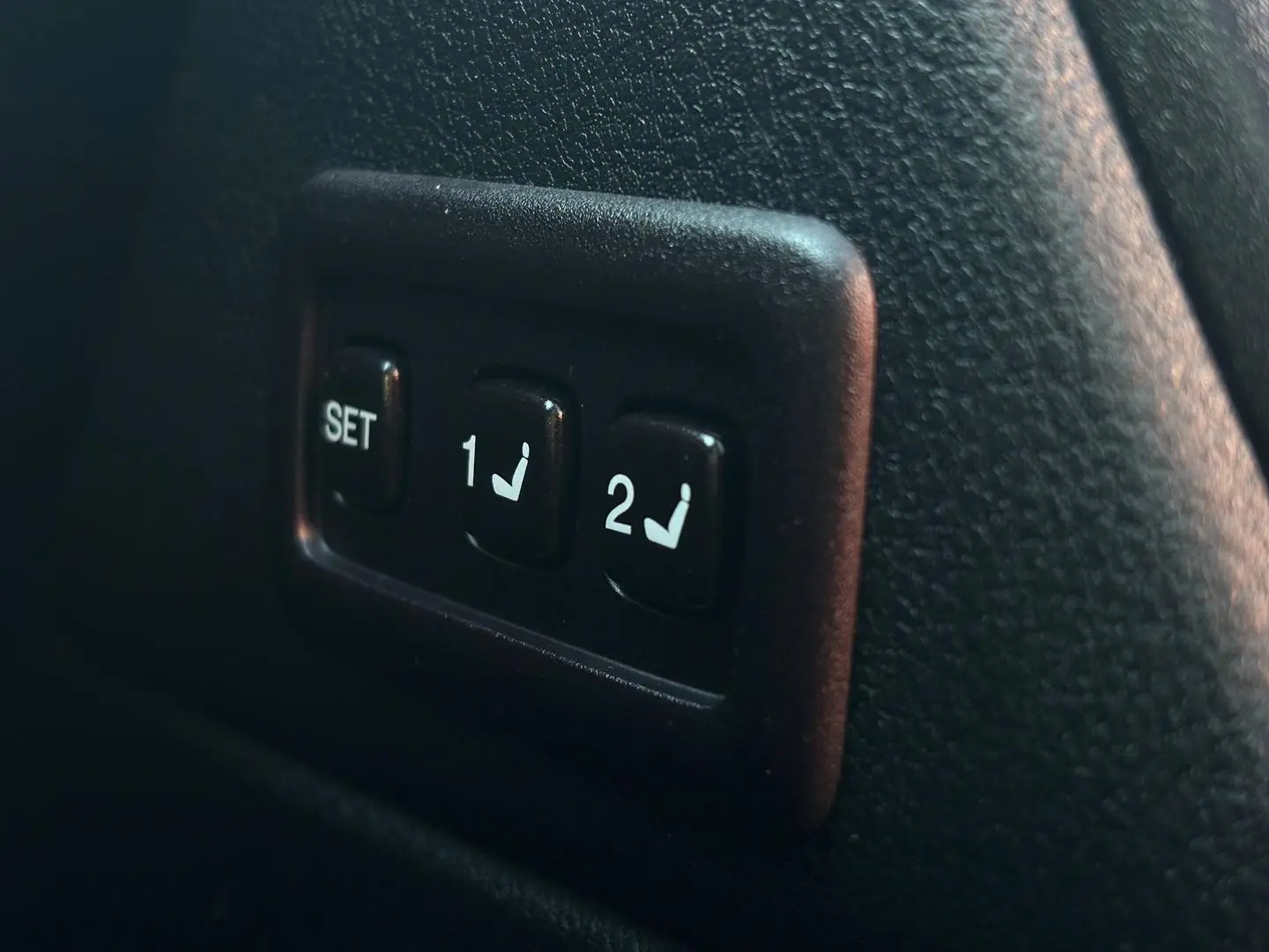 2022 Toyota Landcruiser Prado Gallery Image 30