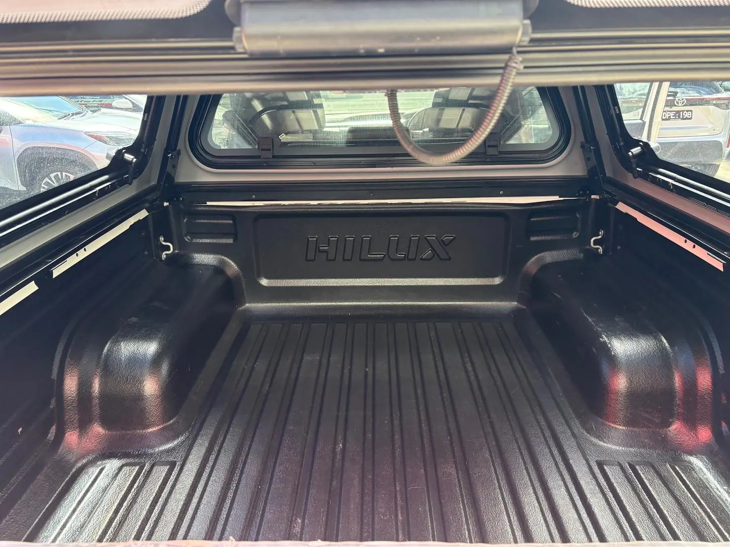 2022 Toyota Hilux Gallery Image 14