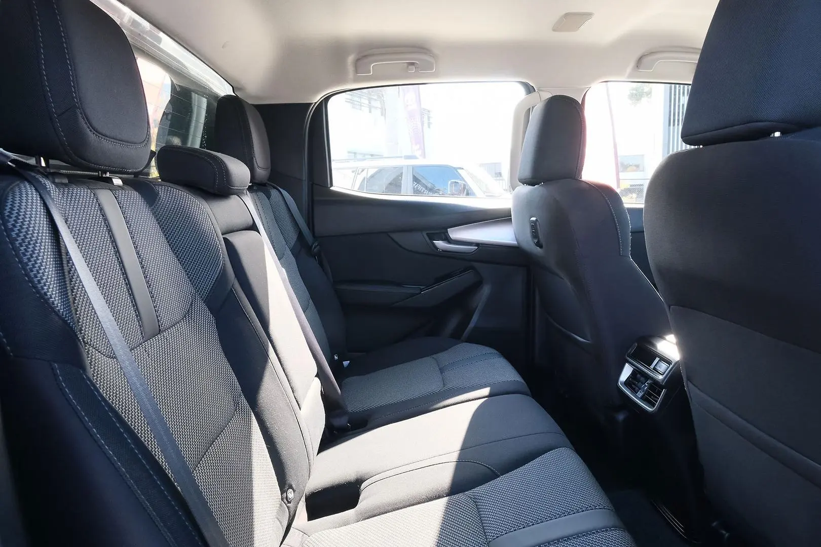 2024 Mazda BT-50 Gallery Image 12