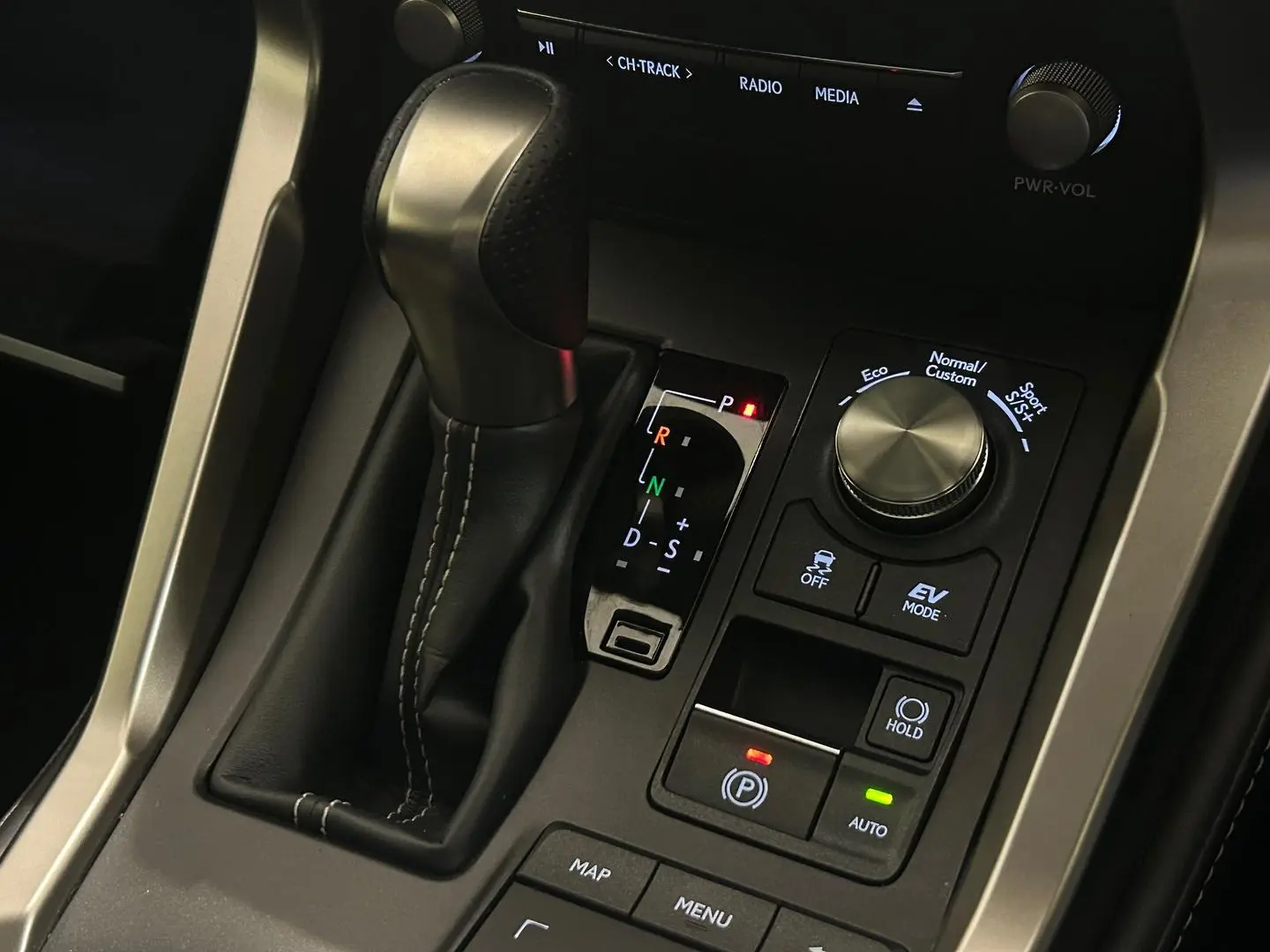 2021 Lexus NX Gallery Image 17