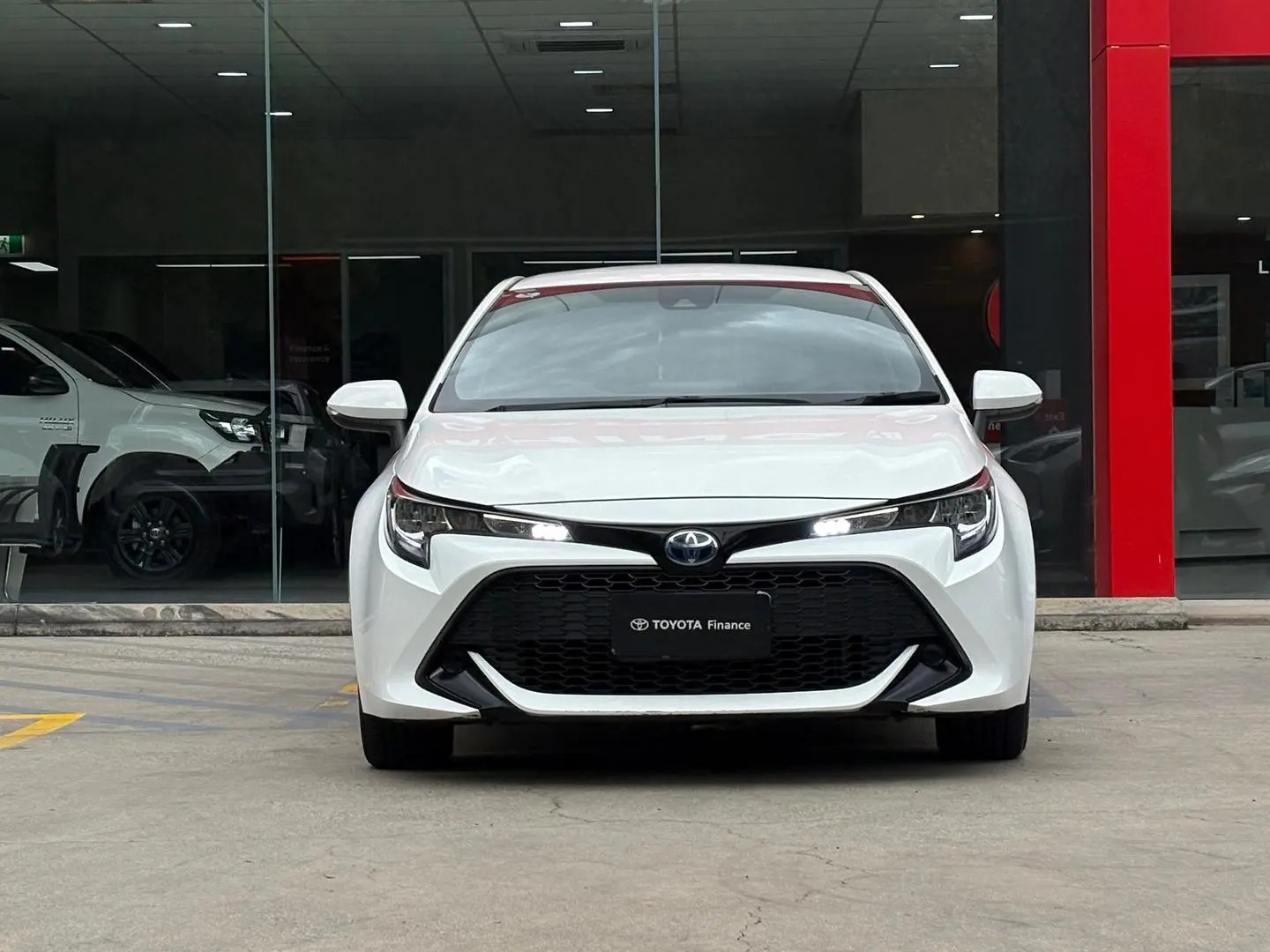 2018 Toyota Corolla Gallery Image 7
