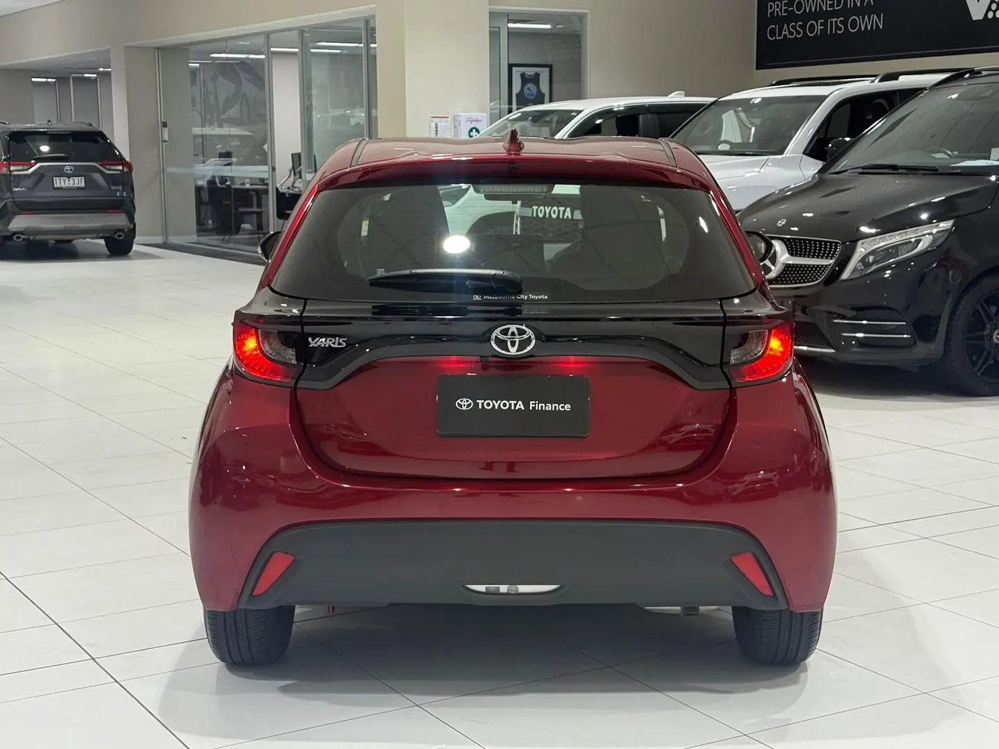 2023 Toyota Yaris Gallery Image 9