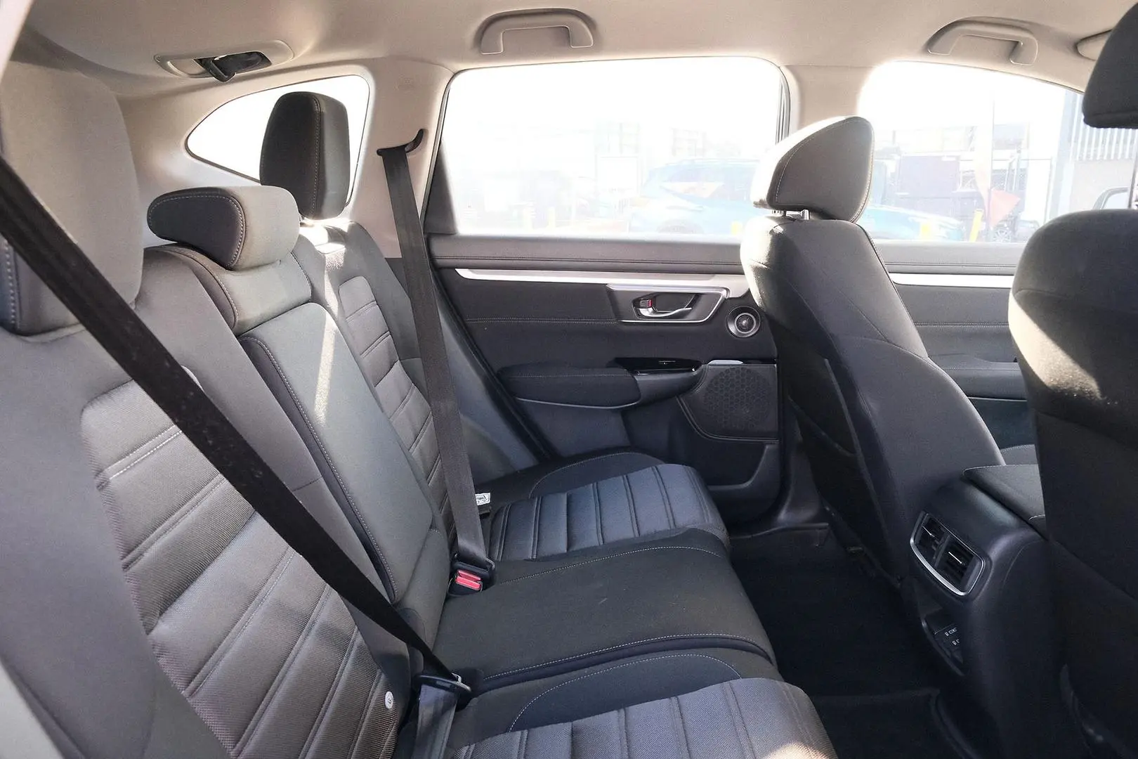 2019 Honda CR-V Gallery Image 11