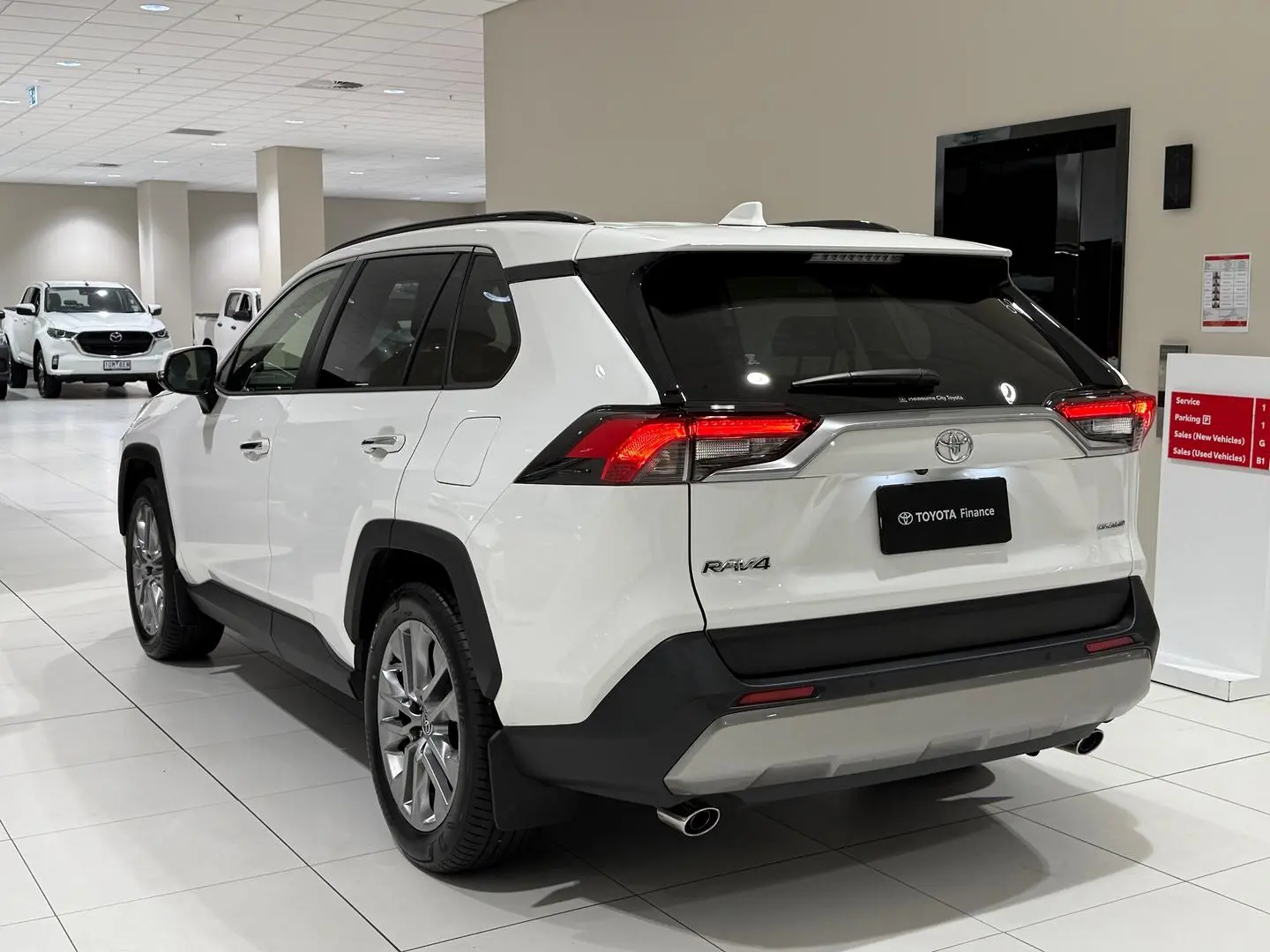 2024 Toyota RAV4 Gallery Image 8