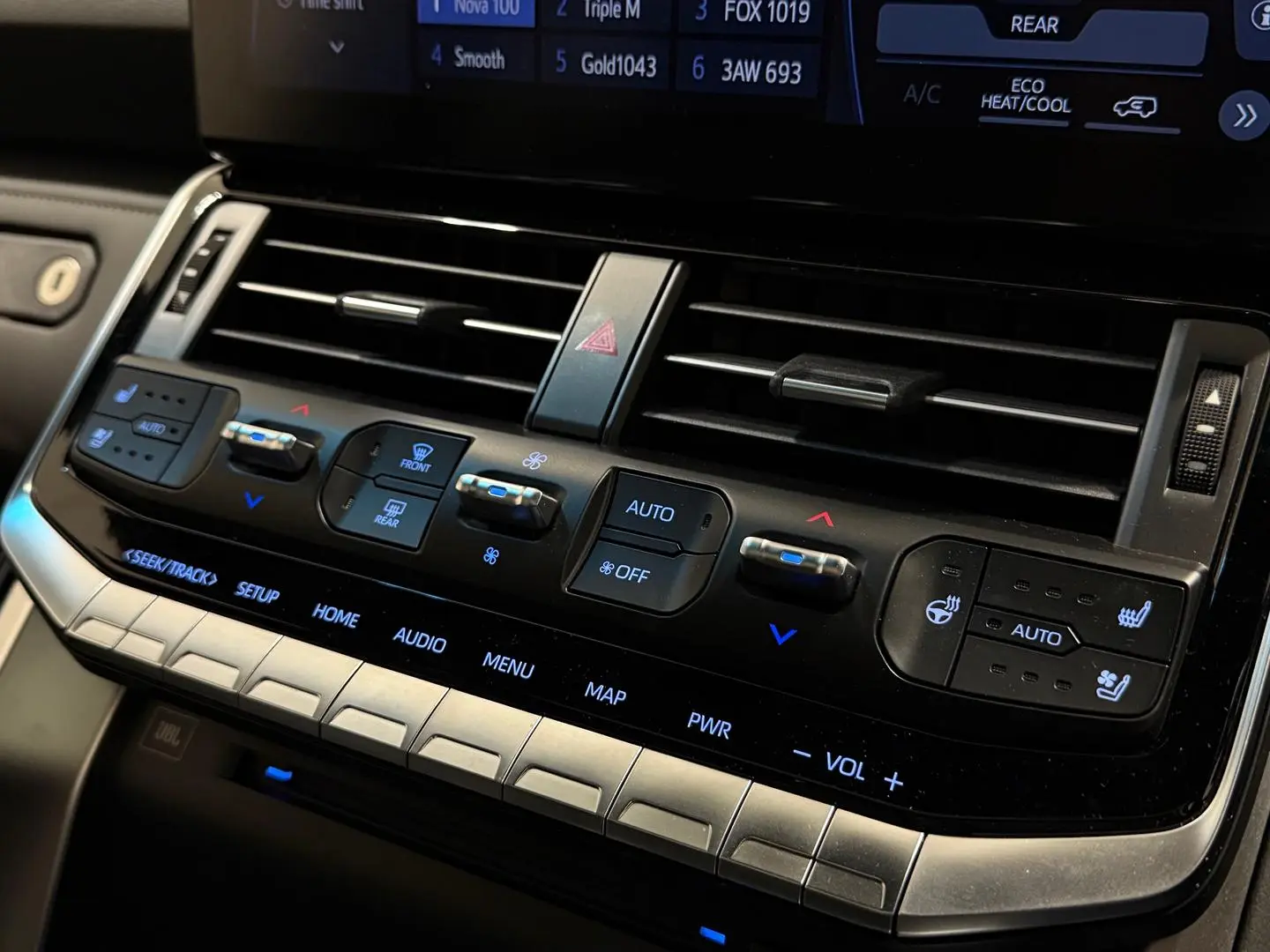 2023 Toyota Landcruiser Gallery Image 20