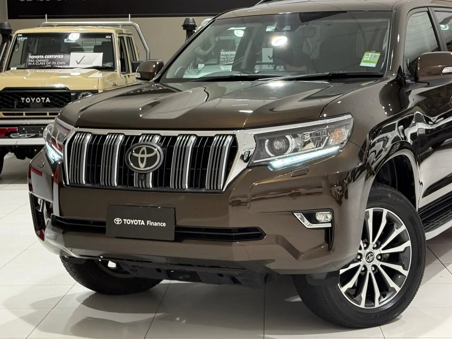 2023 Toyota Landcruiser Prado Gallery Image 7