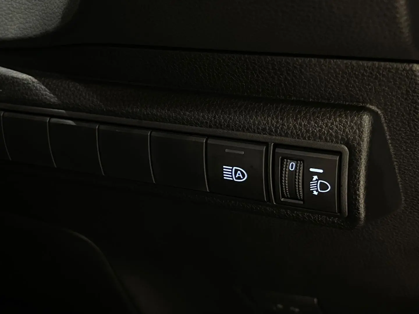 2019 Toyota Corolla Gallery Image 23