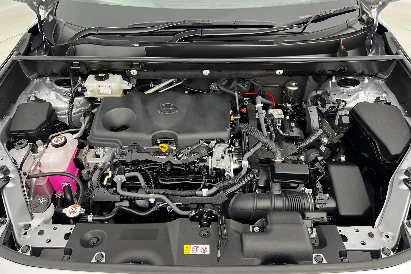 2021 Toyota RAV4 Gallery Image 22