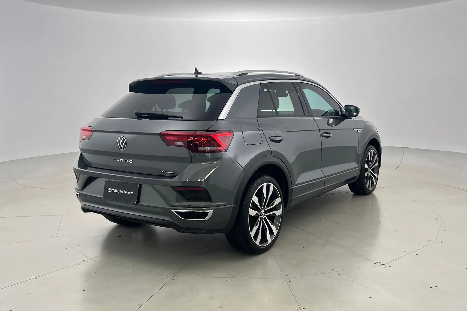 2021 Volkswagen T-Roc Gallery Image 6