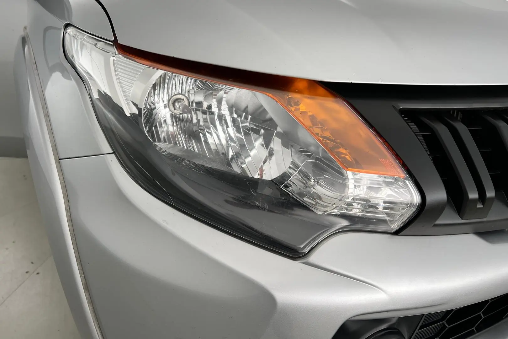 2018 Mitsubishi Triton Gallery Image 2