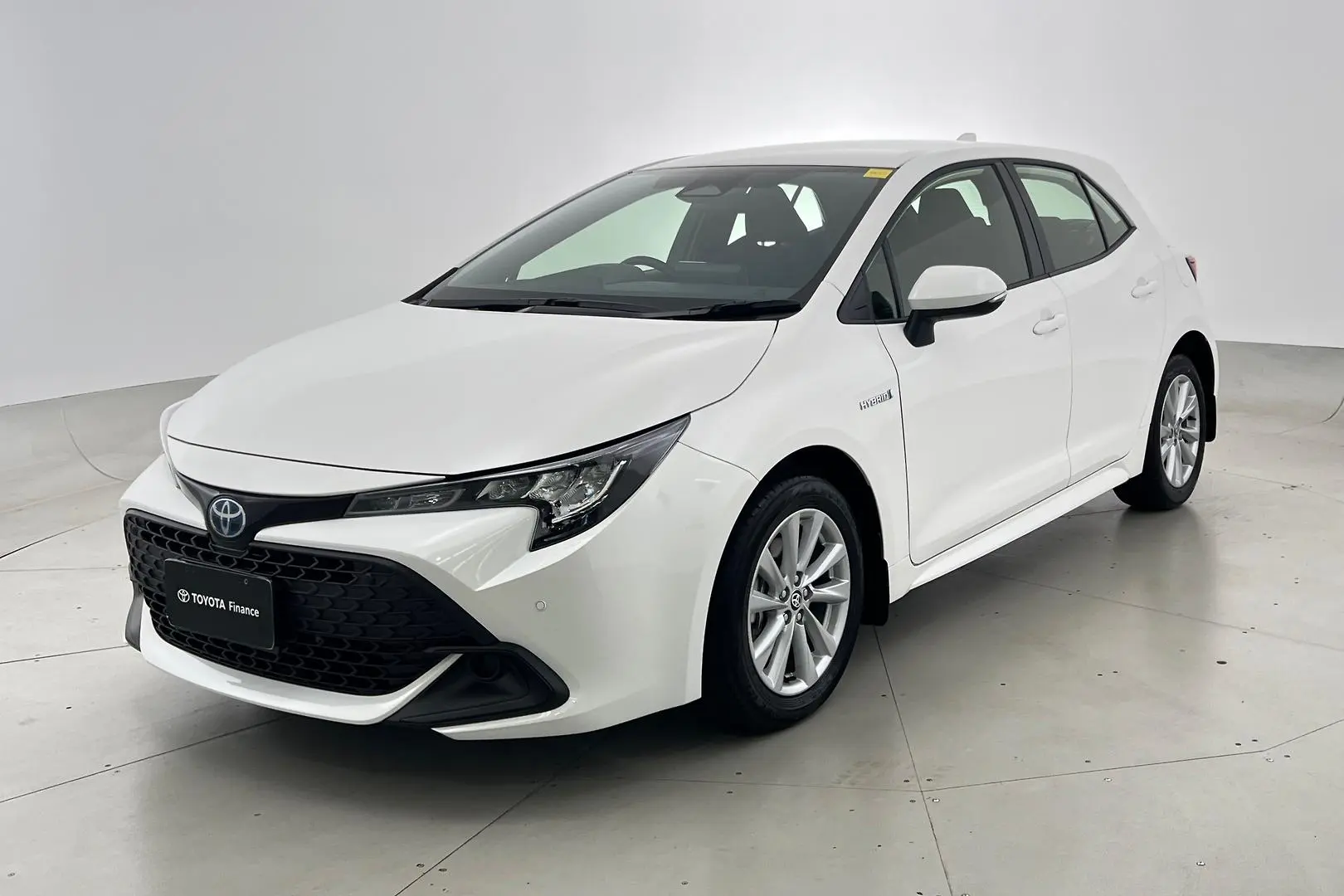 2024 Toyota Corolla Gallery Image 9