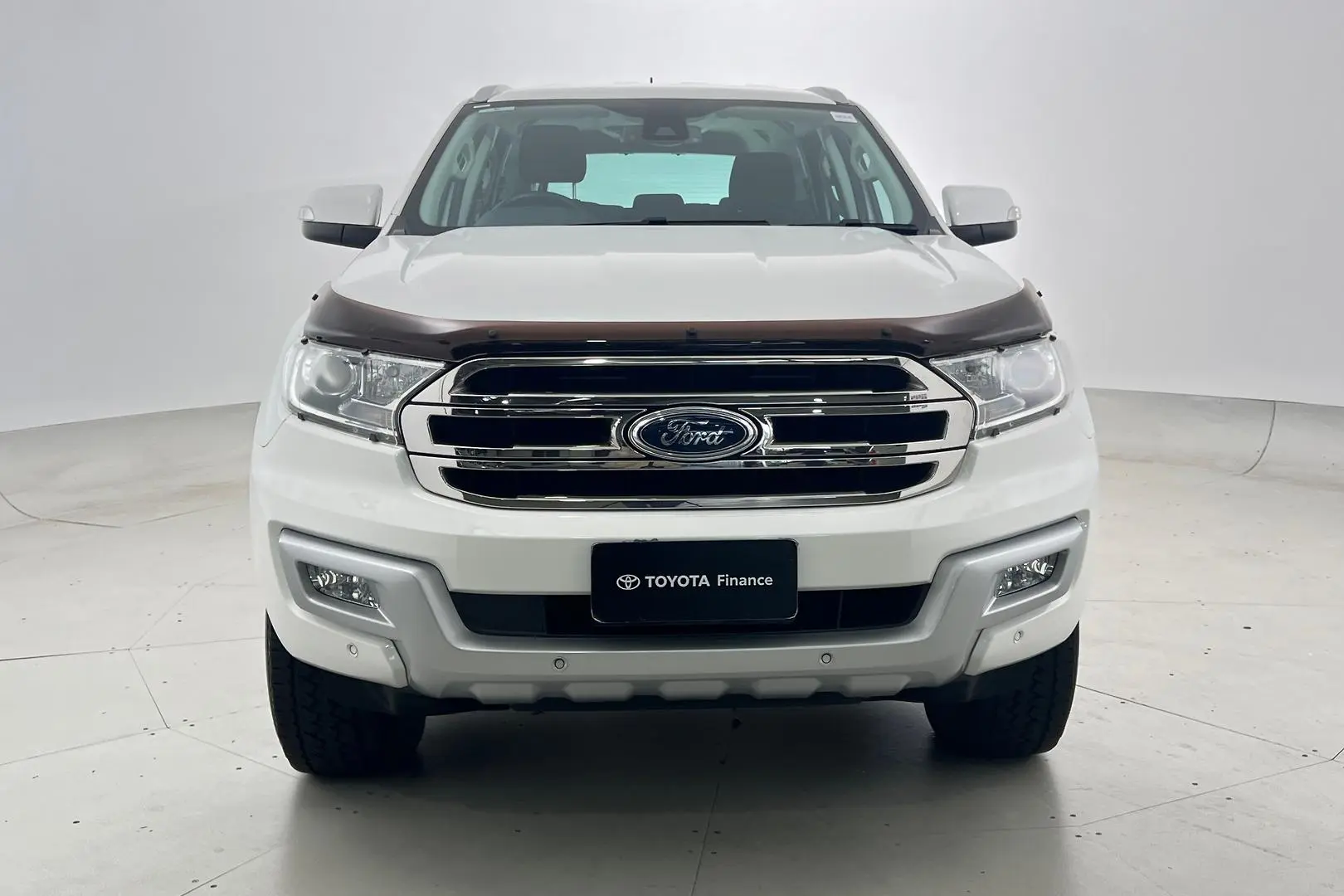 2018 Ford Everest Gallery Image 9
