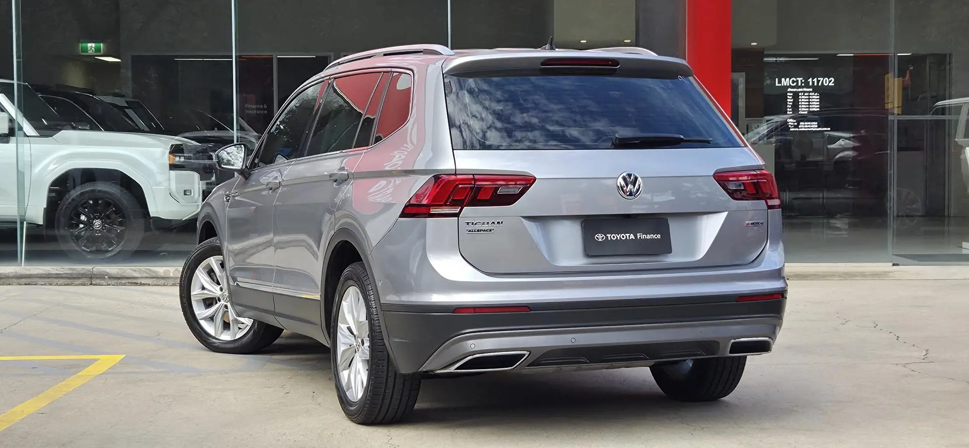 2020 Volkswagen Tiguan Gallery Image 5