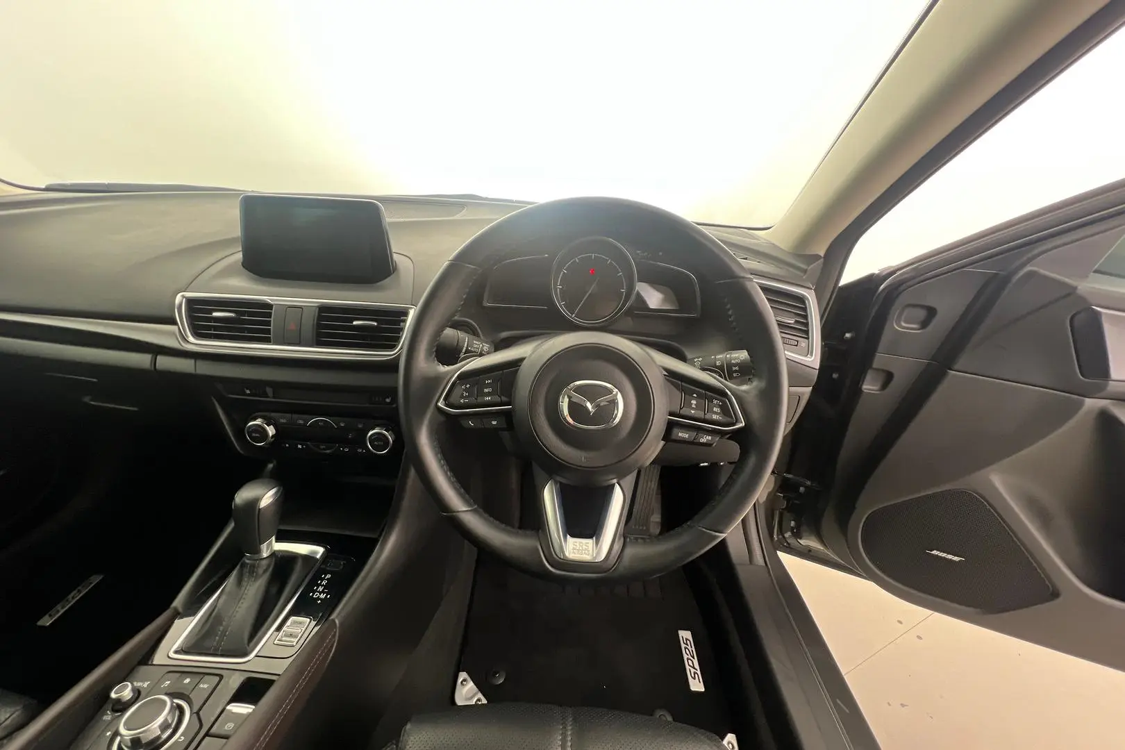 2017 Mazda 3 Gallery Image 15