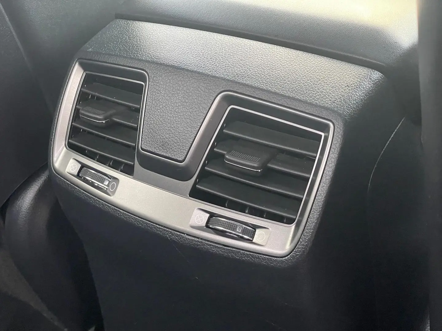 2022 SsangYong Musso Gallery Image 13