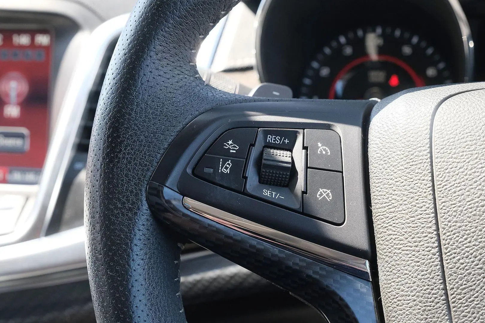 2015 Holden Commodore Gallery Image 16