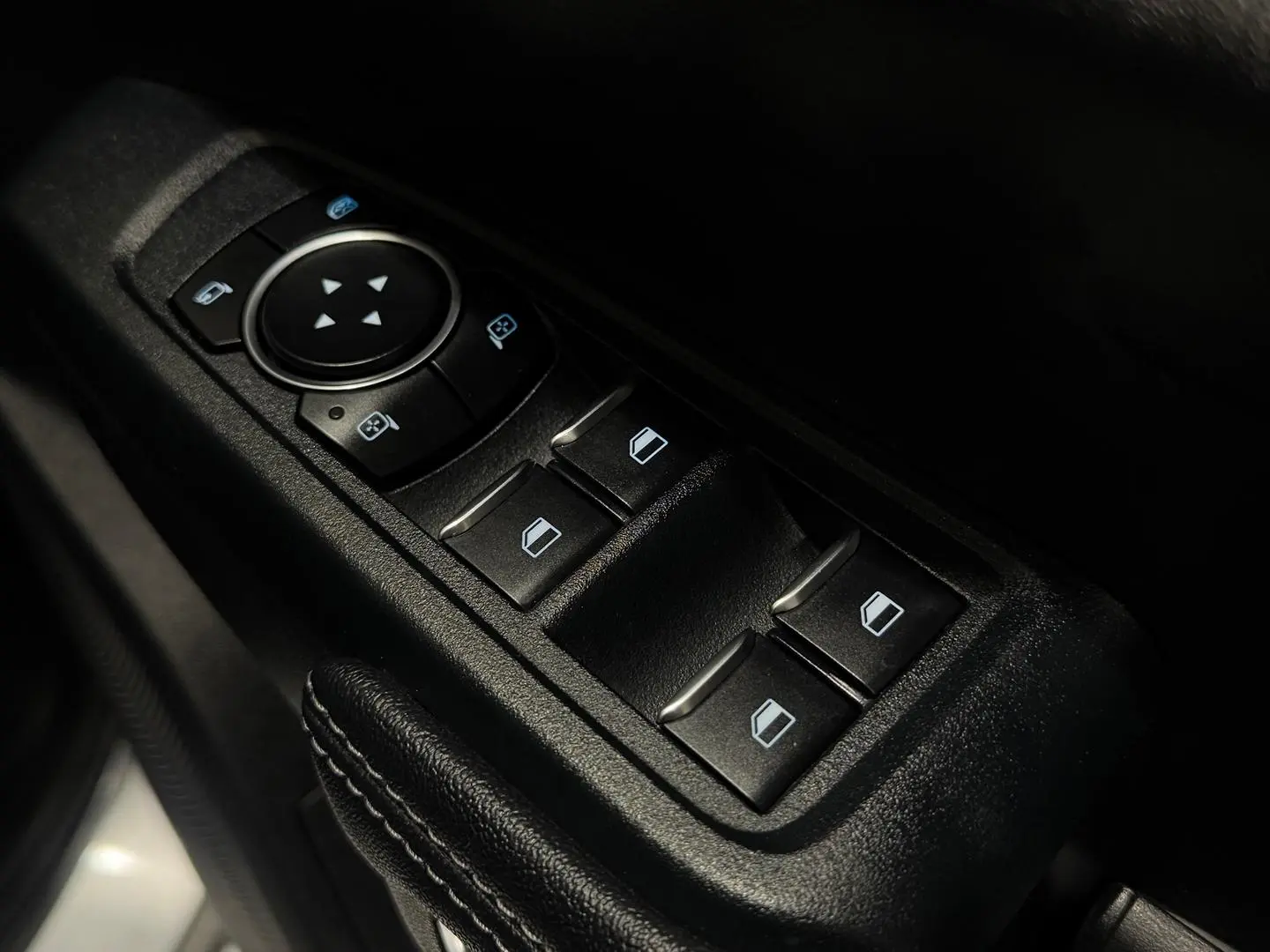 2024 Ford Ranger Gallery Image 14