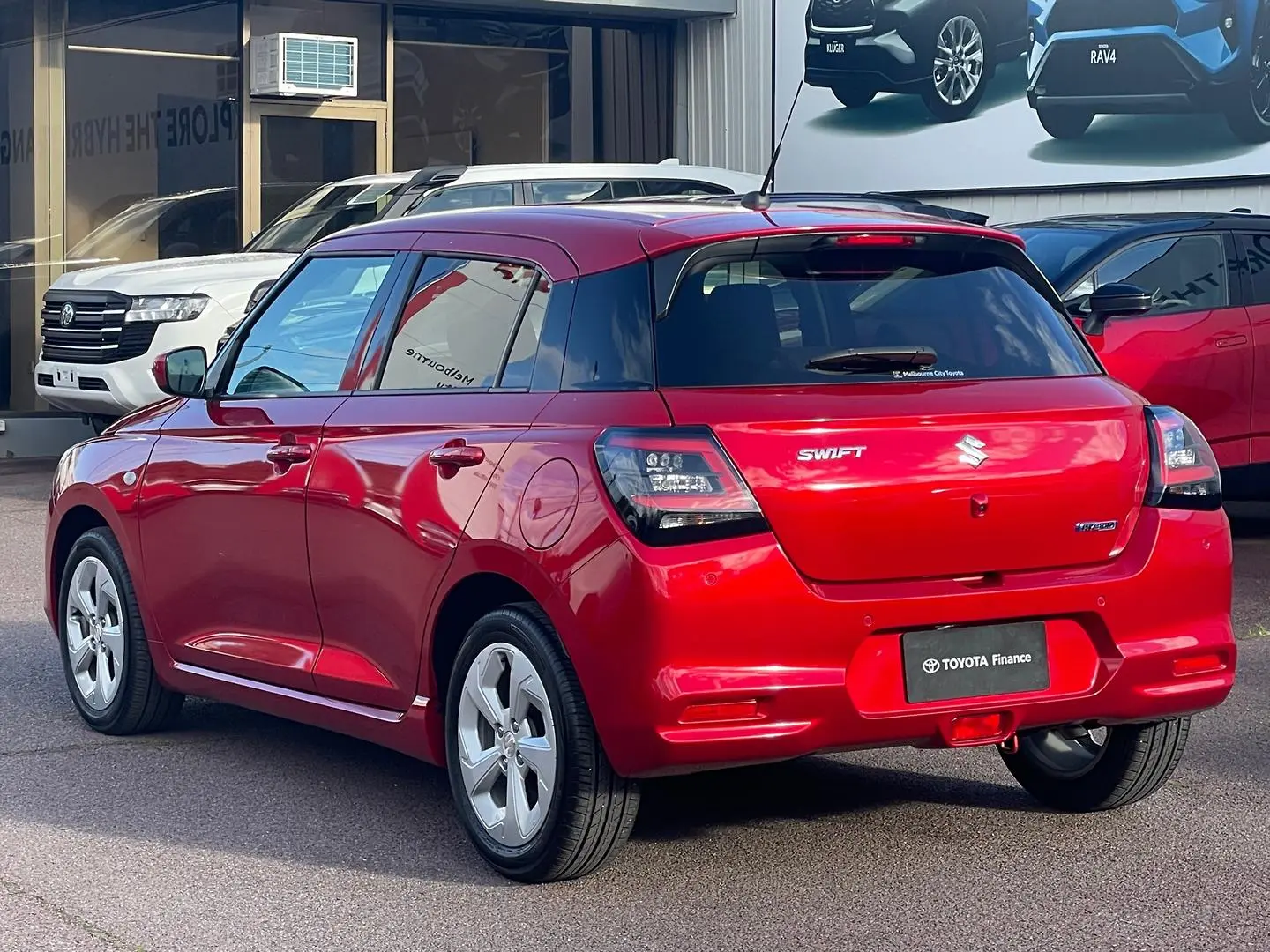 2024 Suzuki Swift Gallery Image 7