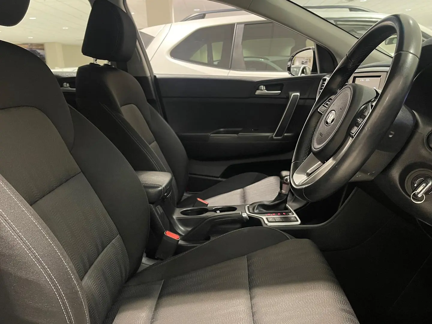2018 Kia Sportage Gallery Image 12