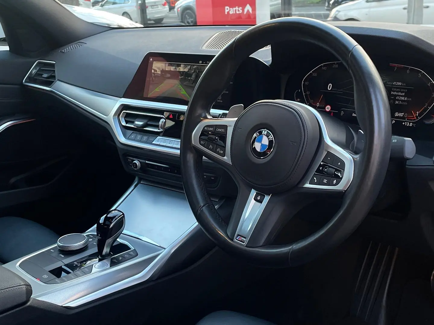 2022 BMW 3 Series Gallery Image 13