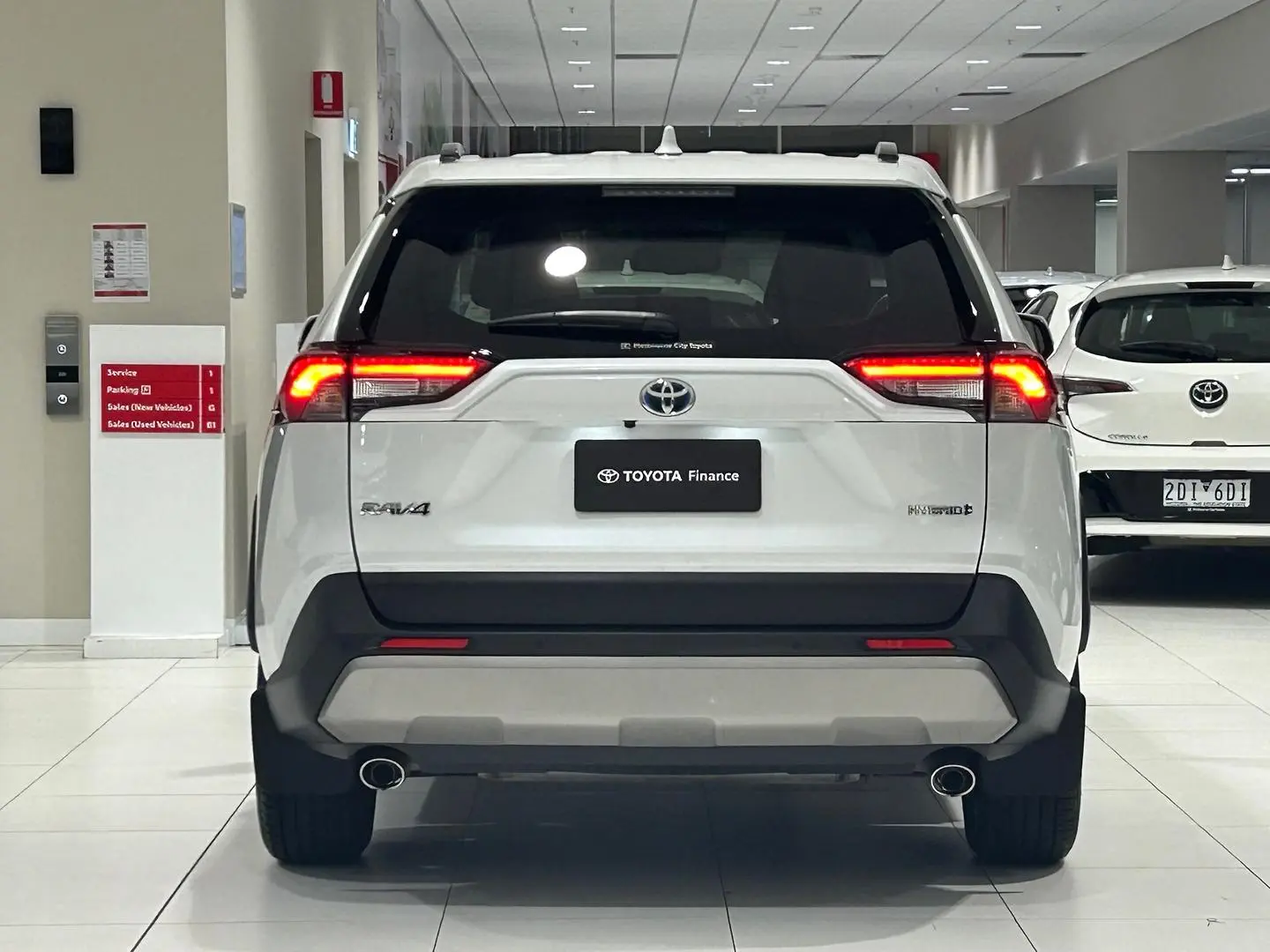 2024 Toyota RAV4 Gallery Image 9