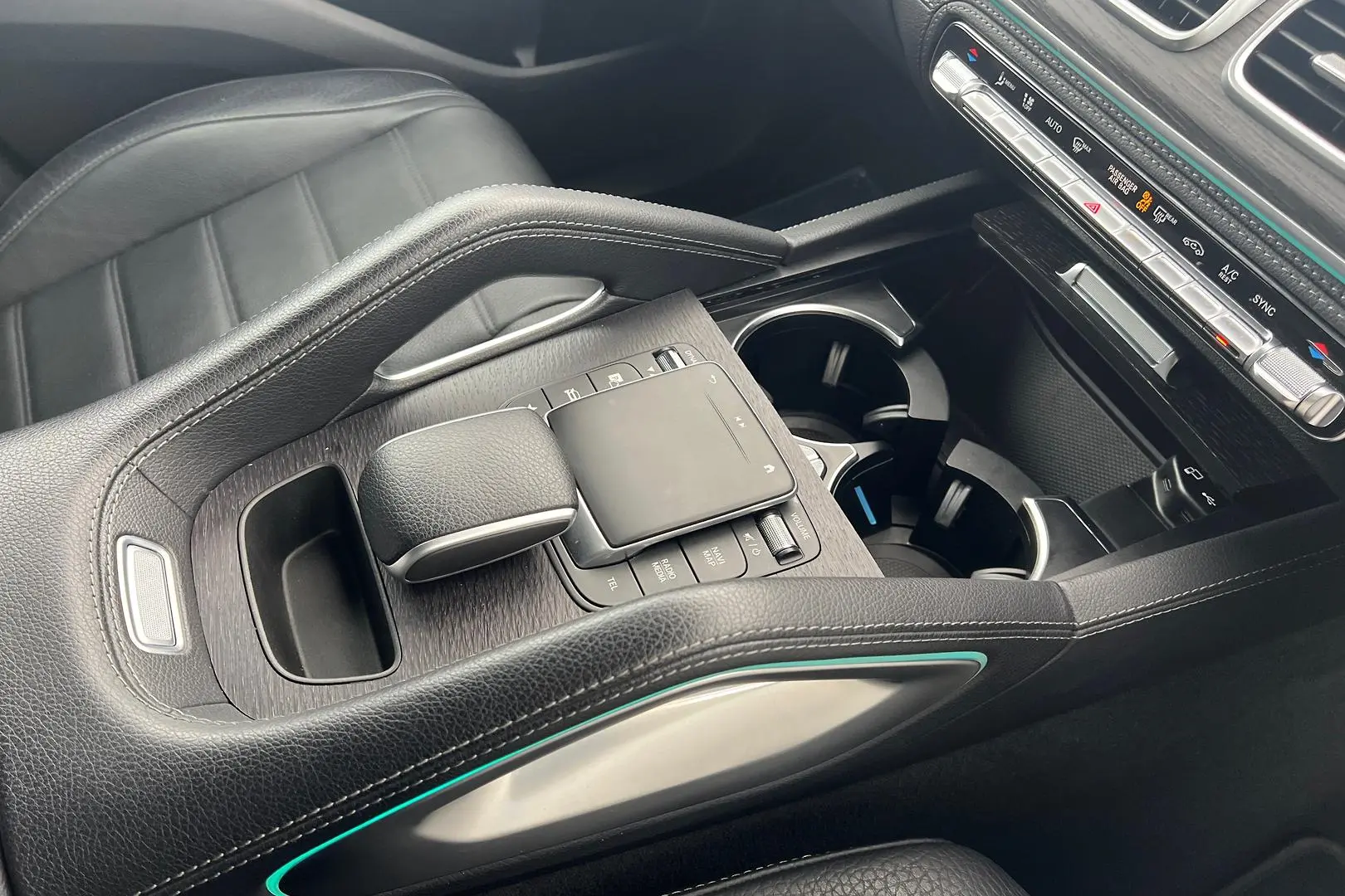 2022 Mercedes-Benz GLE-Class Gallery Image 19