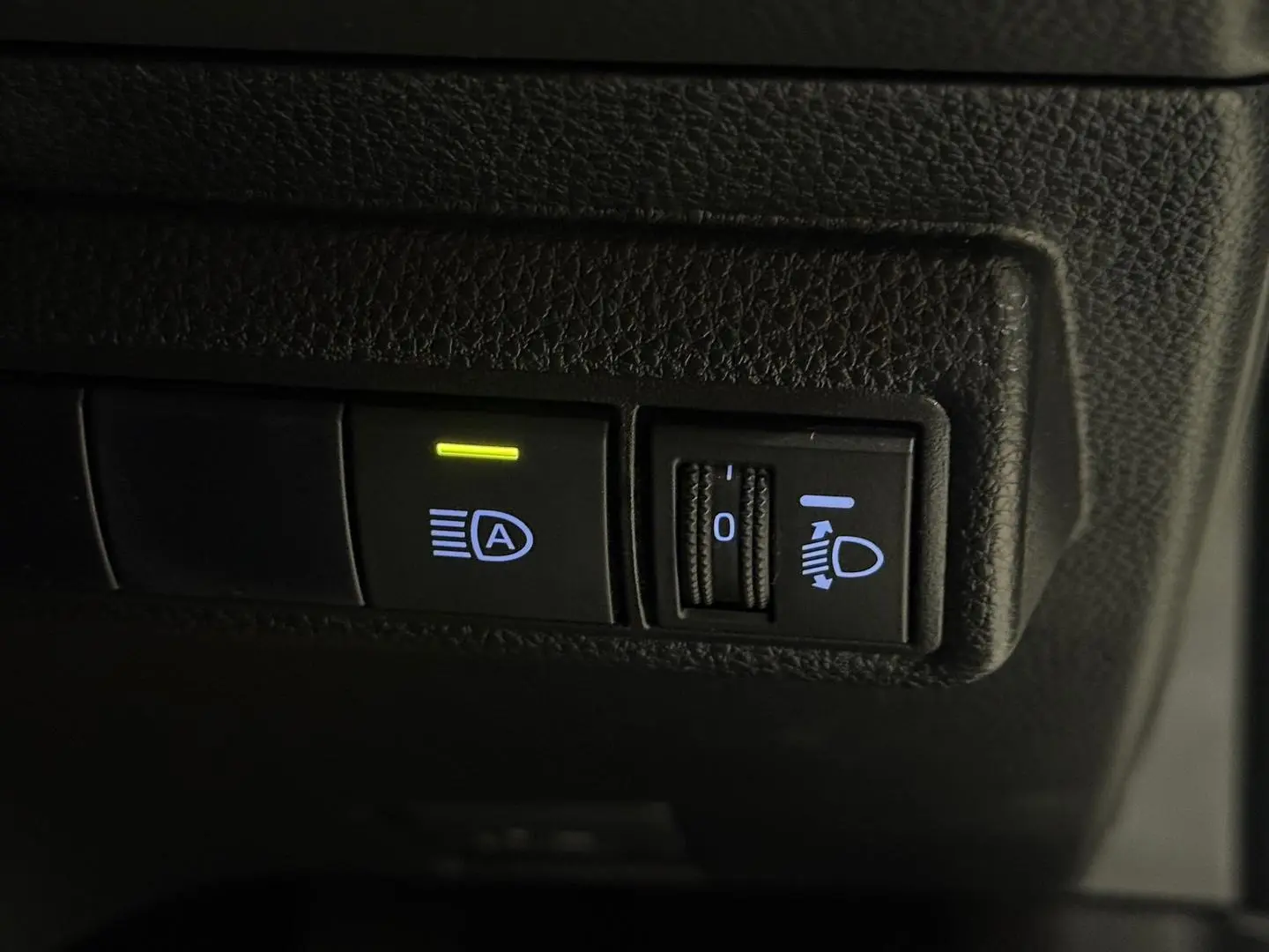 2021 Toyota Corolla Gallery Image 26