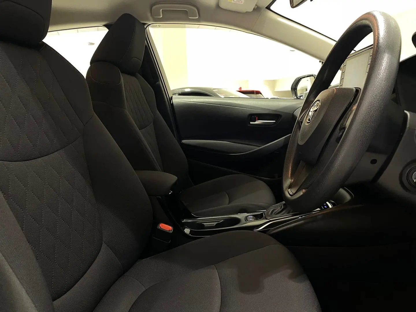 2021 Toyota Corolla Gallery Image 11