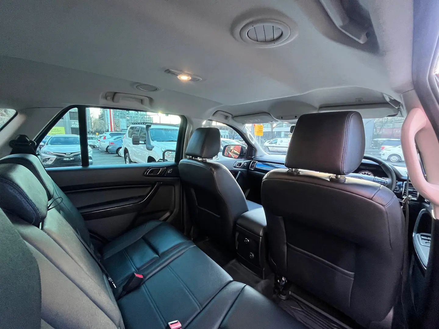 2022 Ford Everest Gallery Image 28