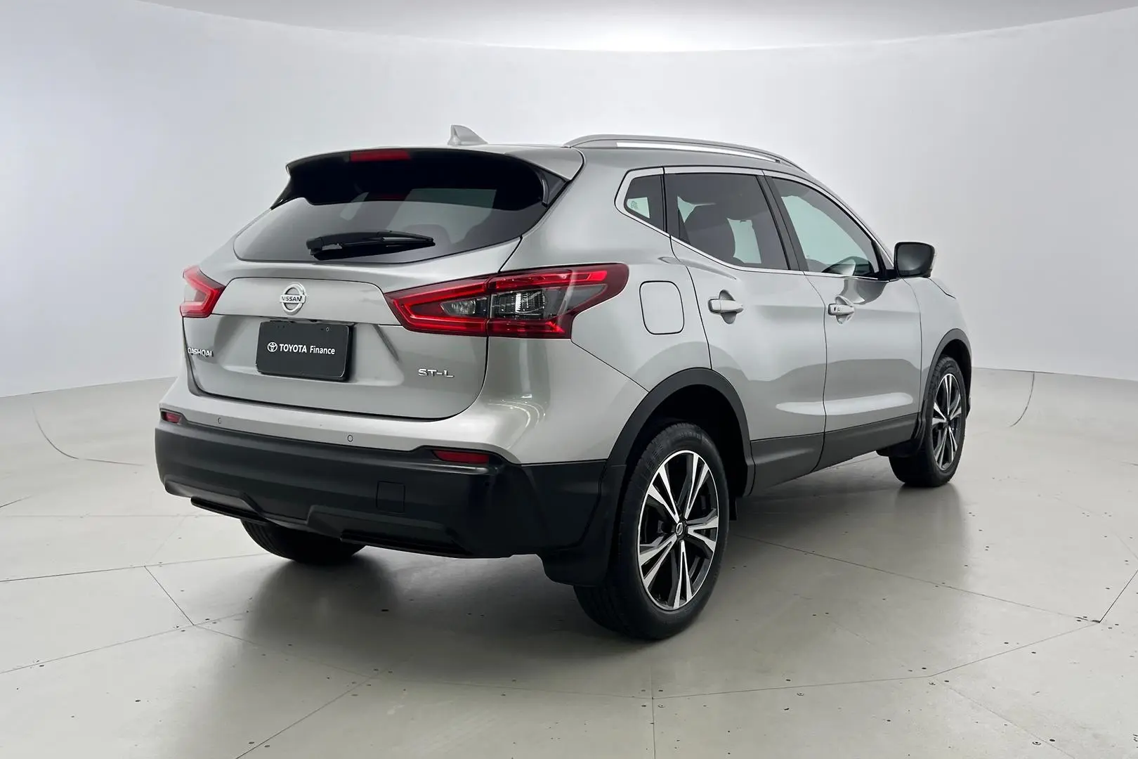 2019 Nissan QASHQAI Gallery Image 5
