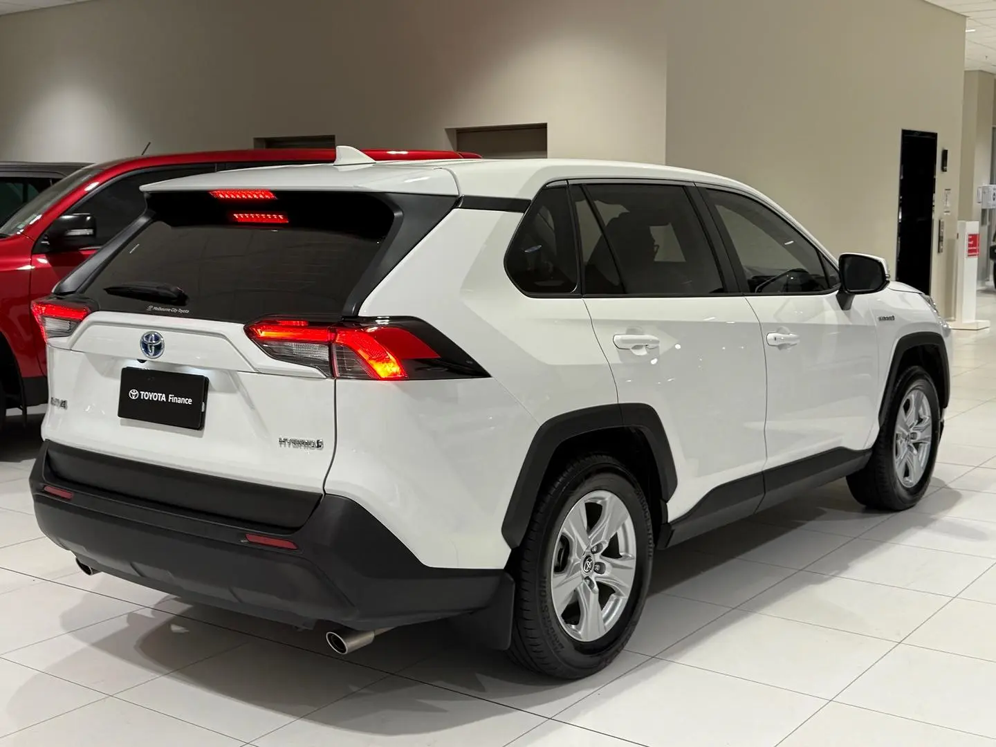 2020 Toyota RAV4 Gallery Image 10