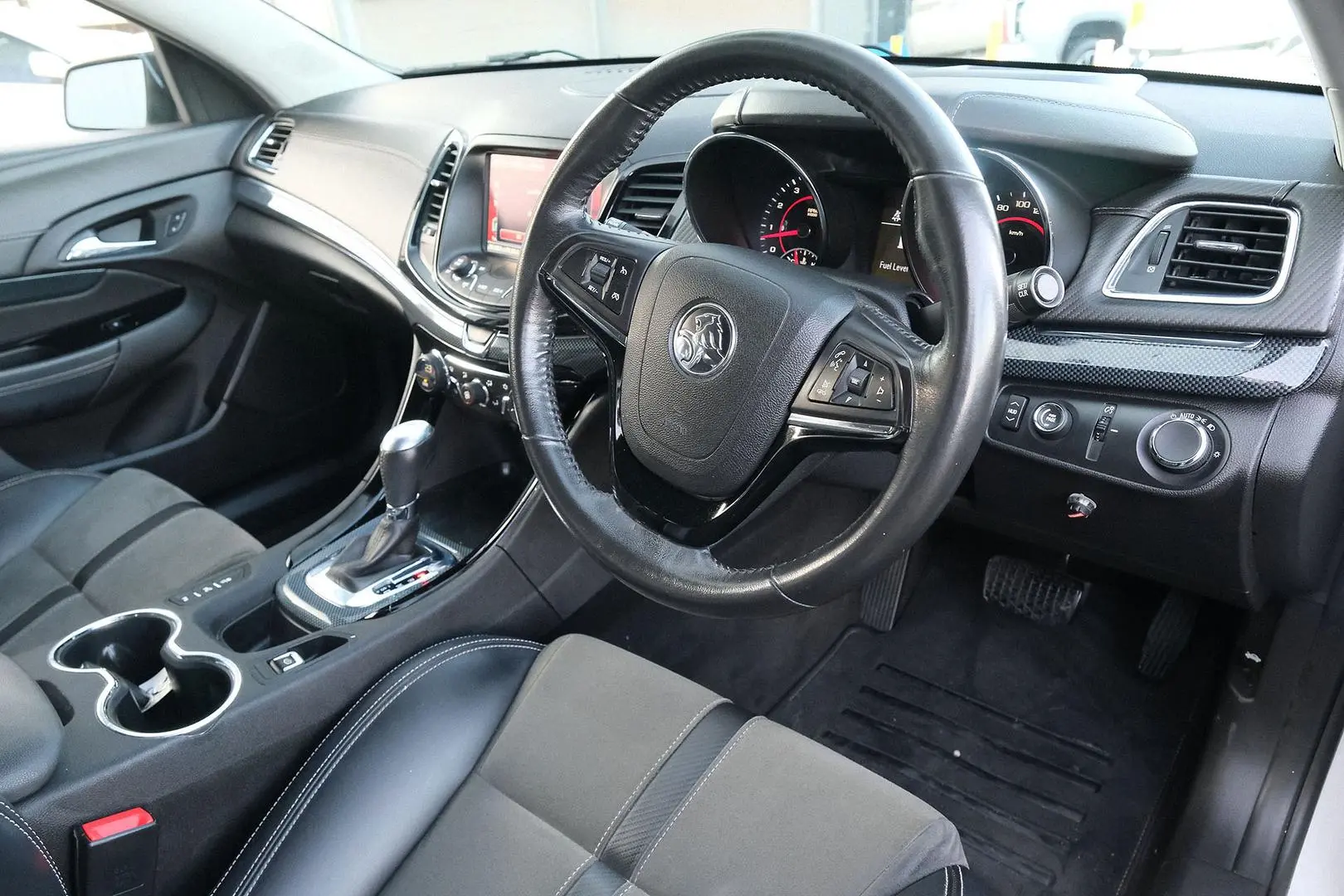 2017 Holden Commodore Gallery Image 7