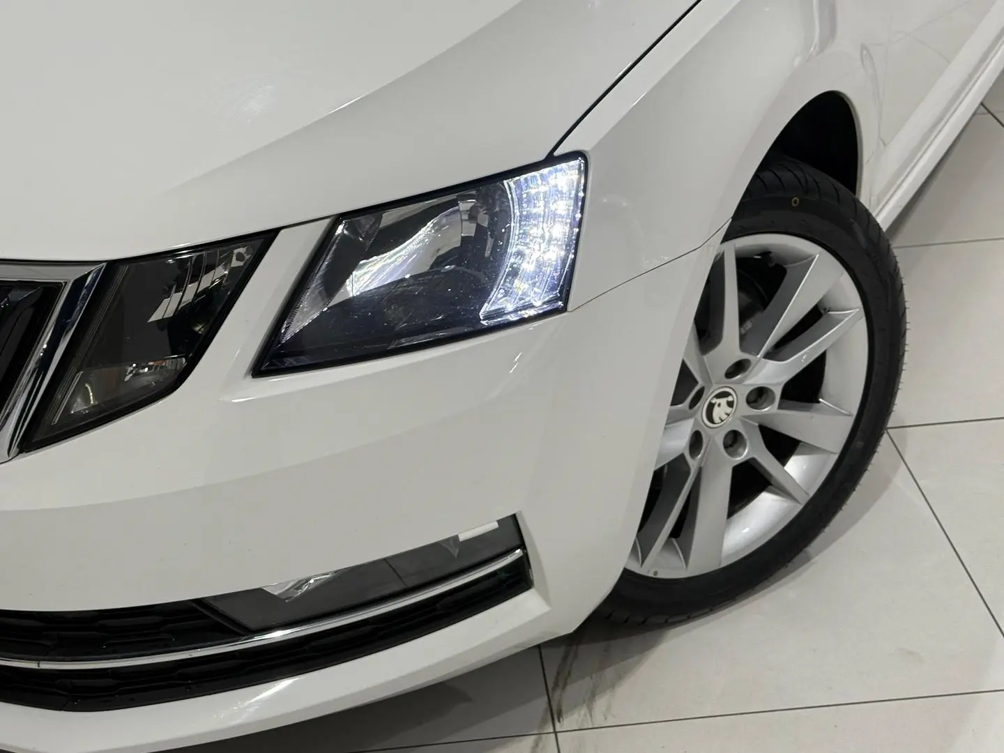 2020 SKODA Octavia Gallery Image 11