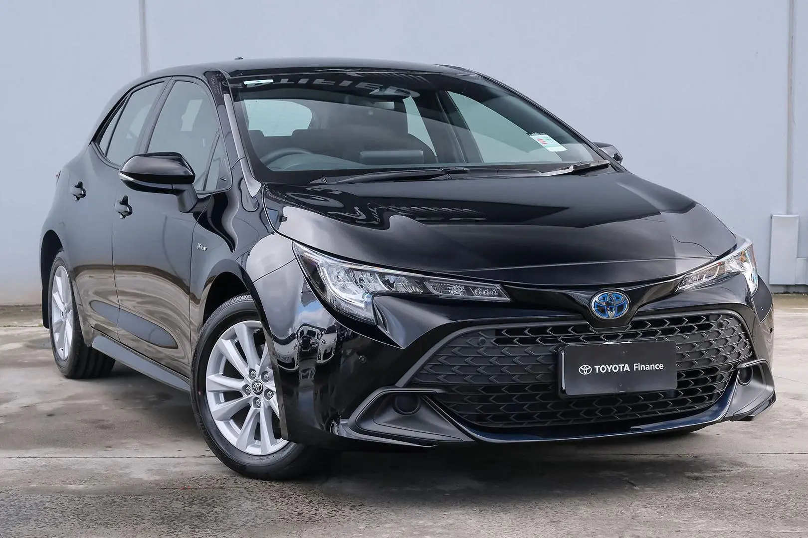 2024 Toyota Corolla Gallery Image 1