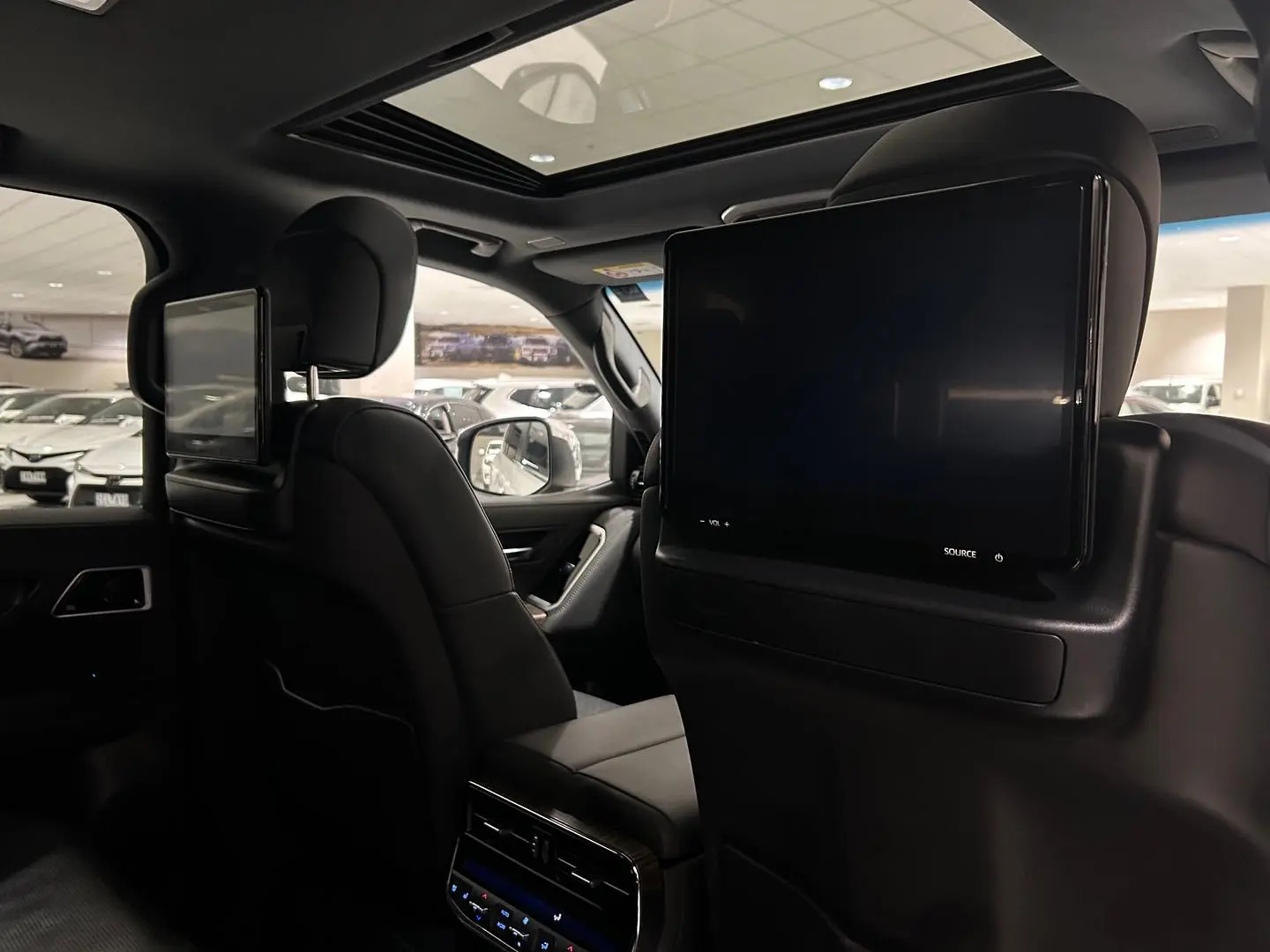 2022 Toyota Landcruiser Gallery Image 26