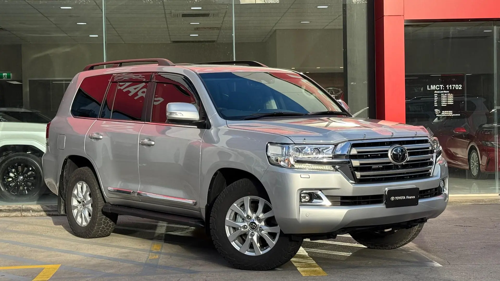 2020 Toyota Landcruiser Gallery Image 1