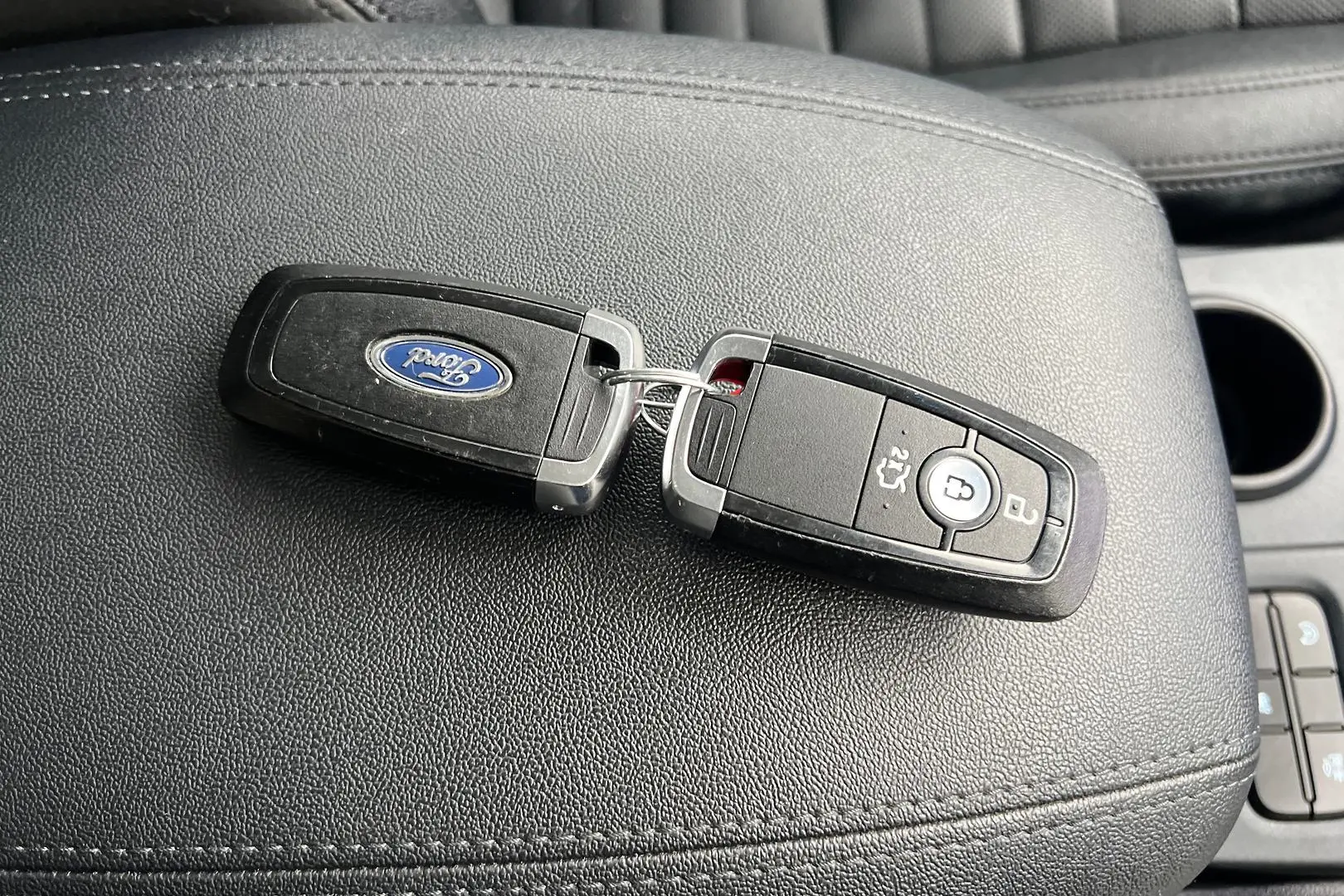 2023 Ford Everest Gallery Image 22