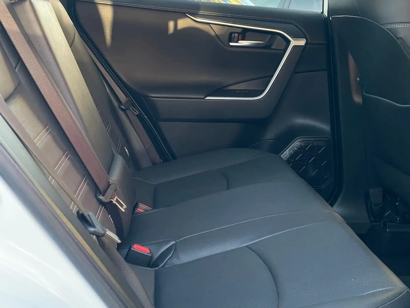 2023 Toyota RAV4 Gallery Image 14
