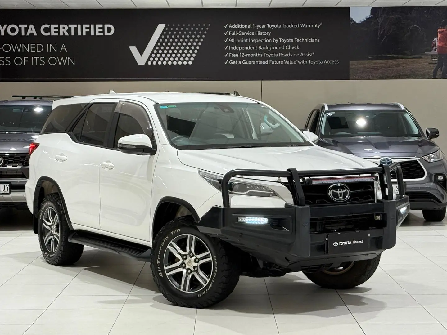 2021 Toyota Fortuner Gallery Image 1