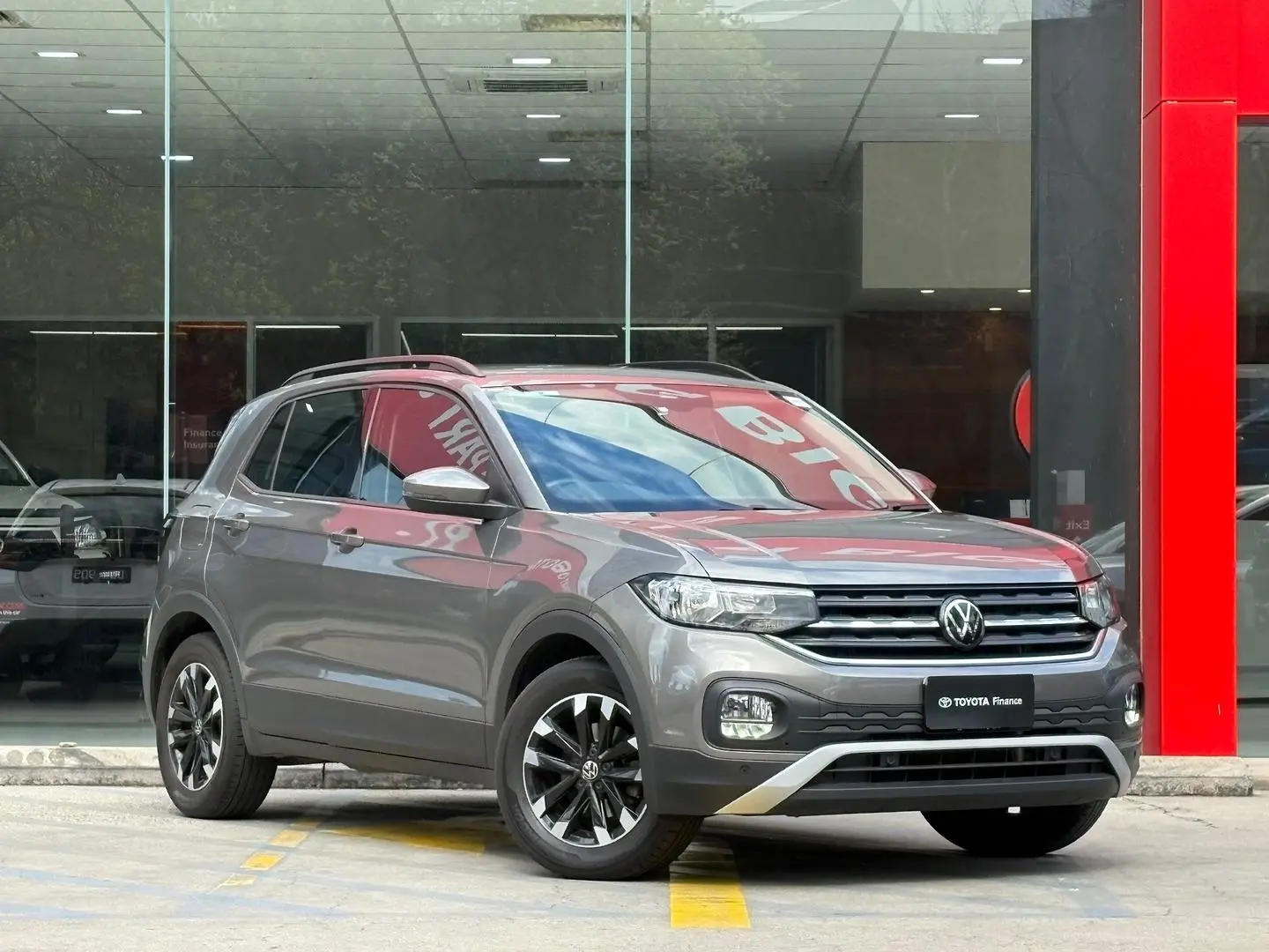 2021 Volkswagen T-Cross Gallery Image 1