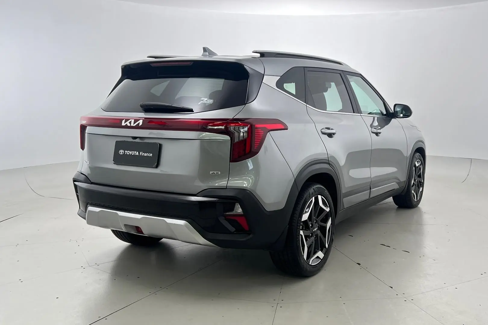2023 Kia Seltos Gallery Image 4