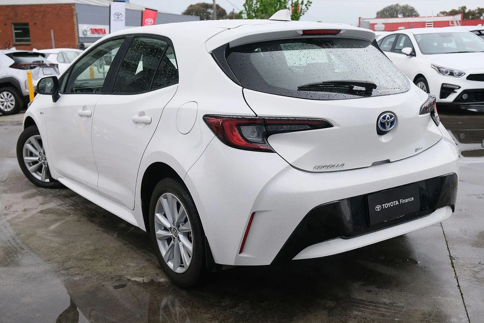 2024 Toyota Corolla Gallery Image 2