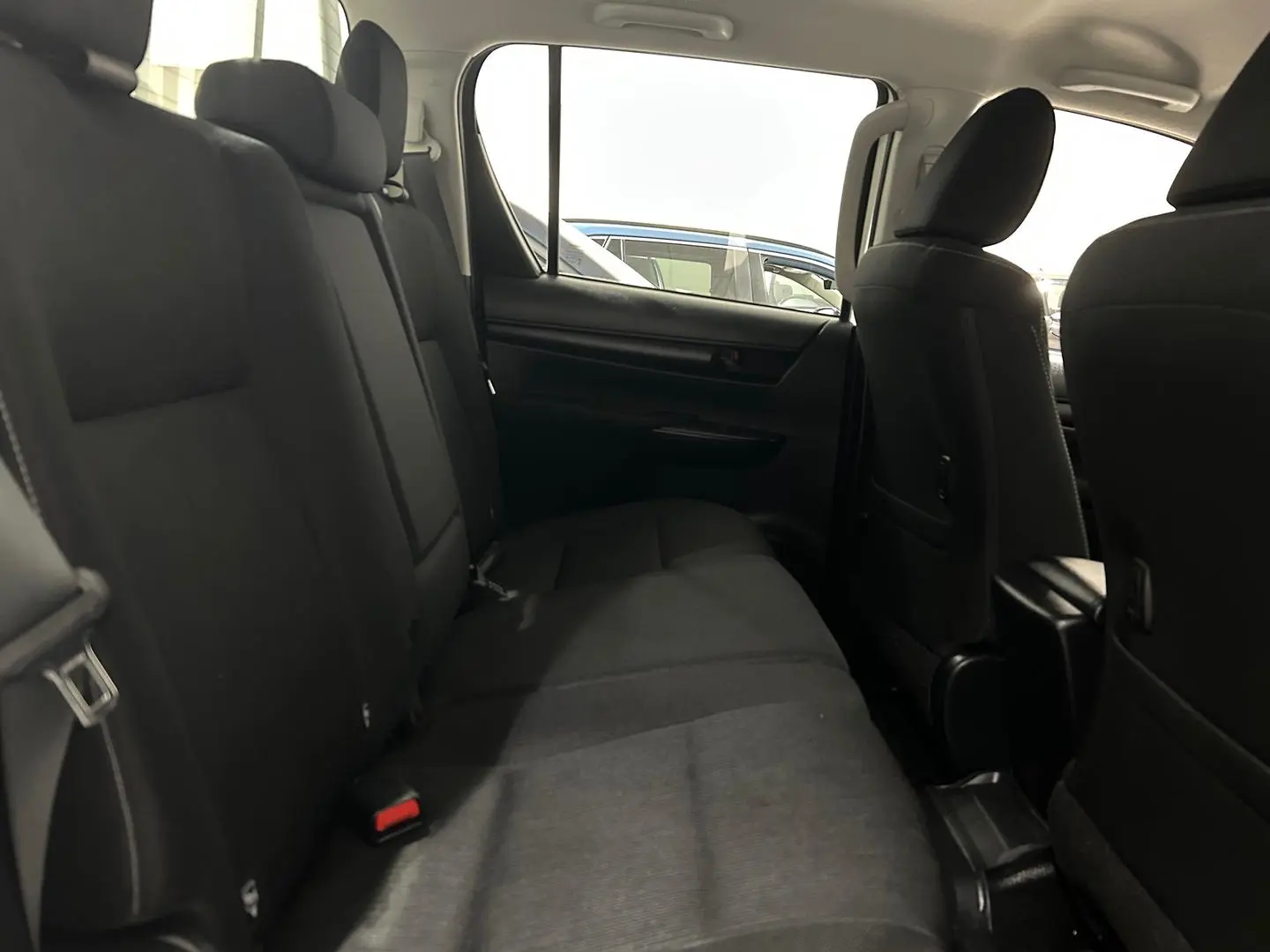 2022 Toyota Hilux Gallery Image 13