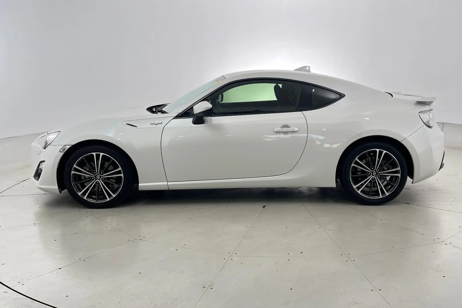 2015 Toyota 86 Gallery Image 7