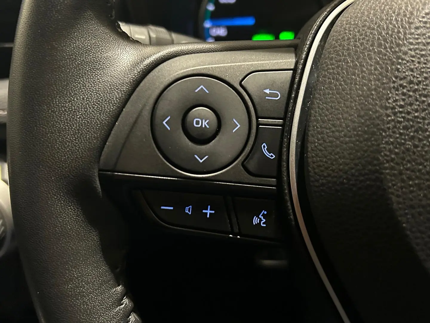 2021 Toyota RAV4 Gallery Image 19