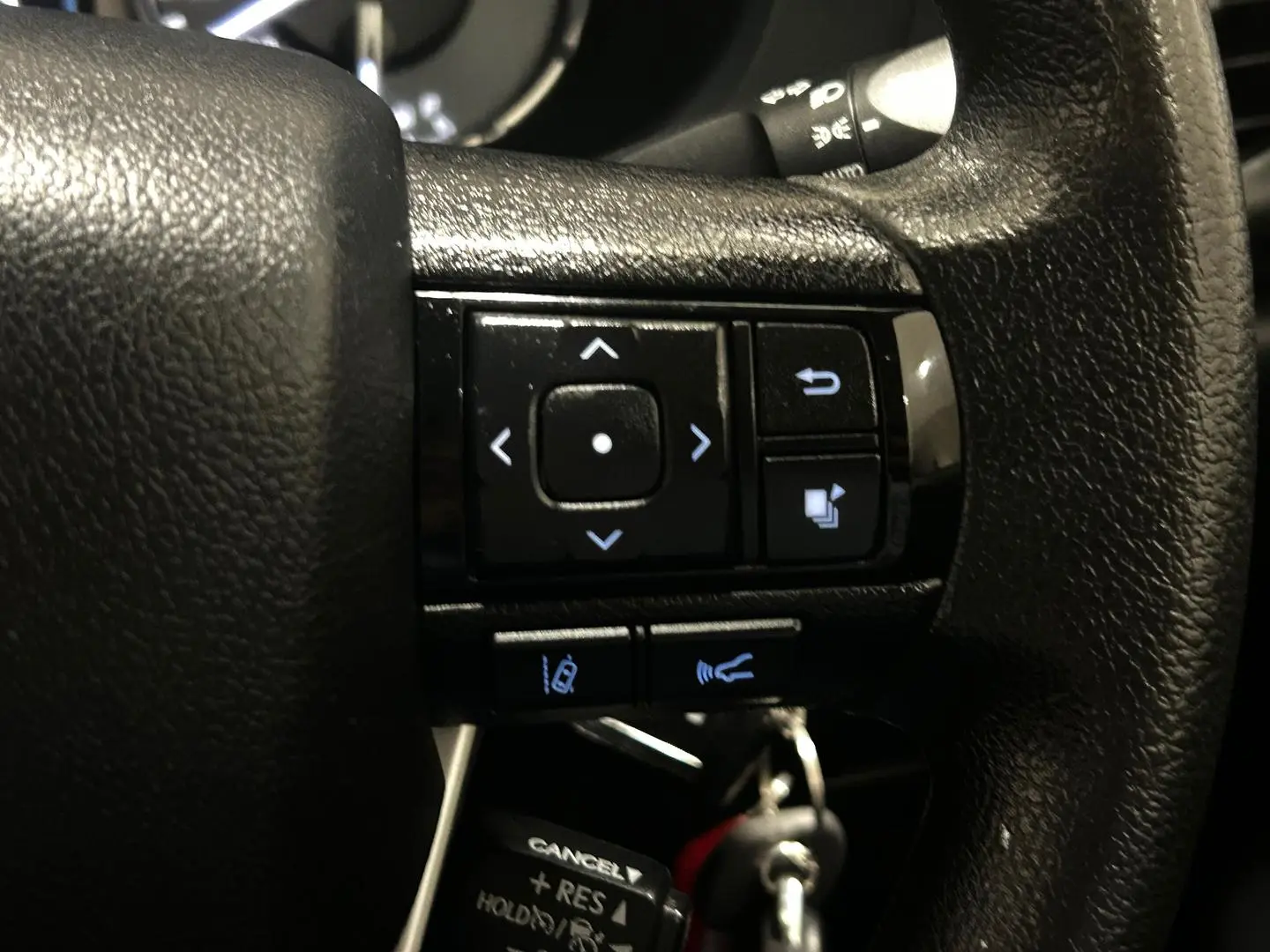 2021 Toyota Hilux Gallery Image 19