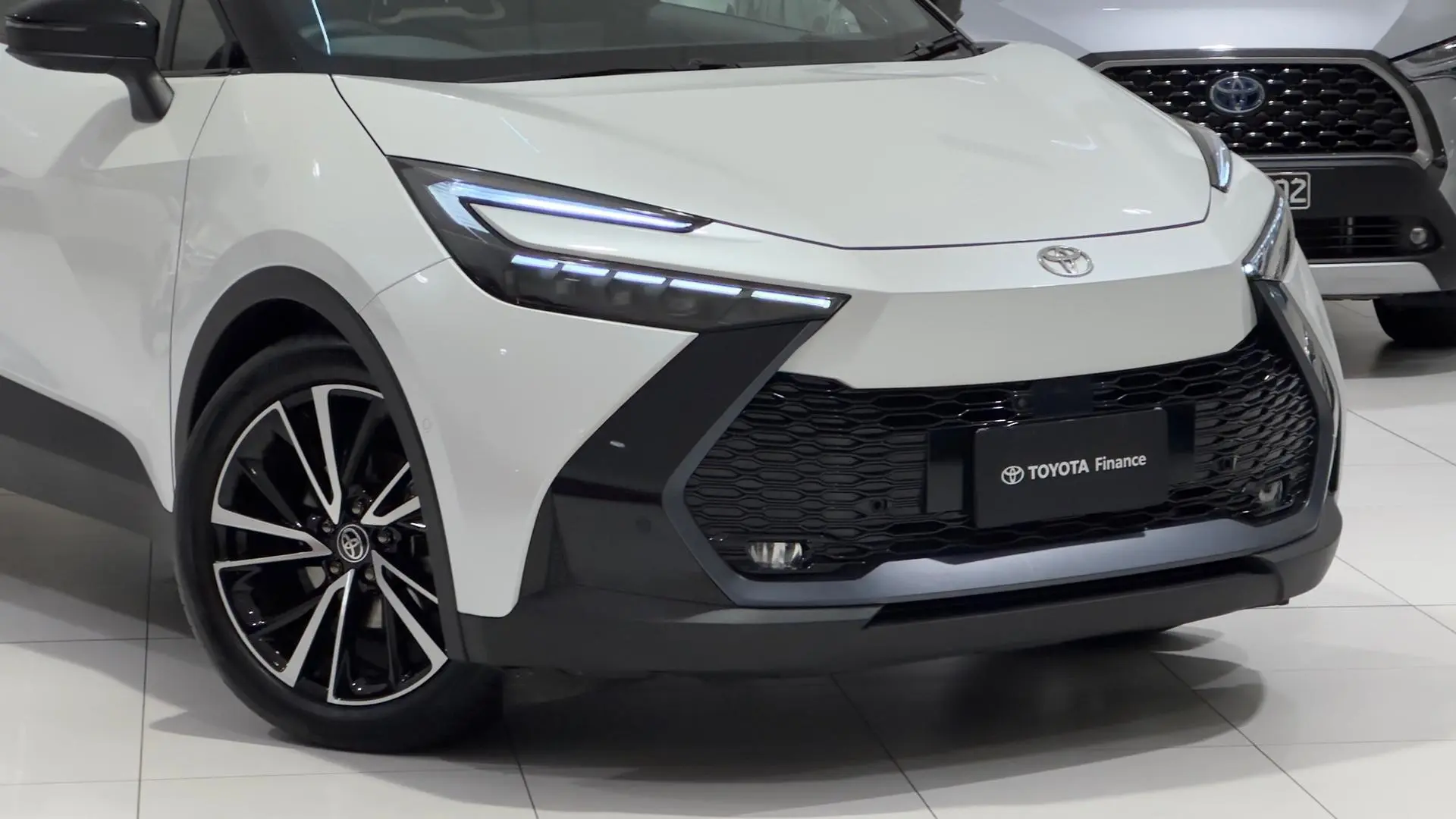 2024 Toyota C-HR Gallery Image 3