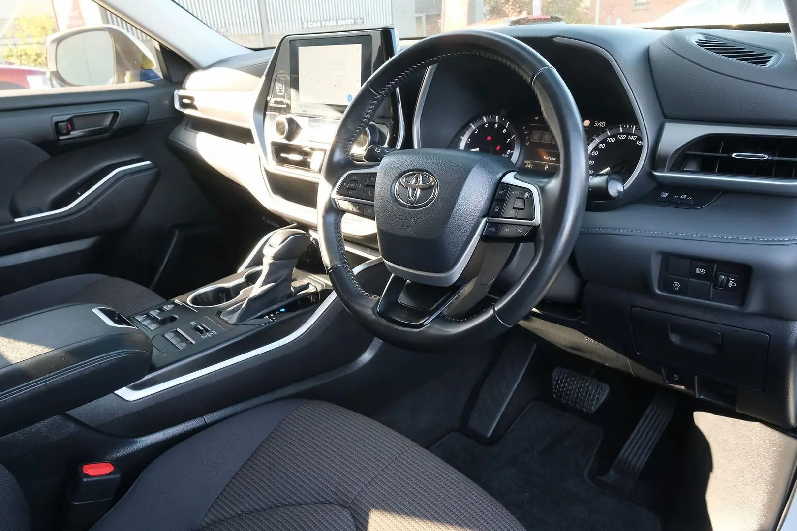 2023 Toyota Kluger Gallery Image 7