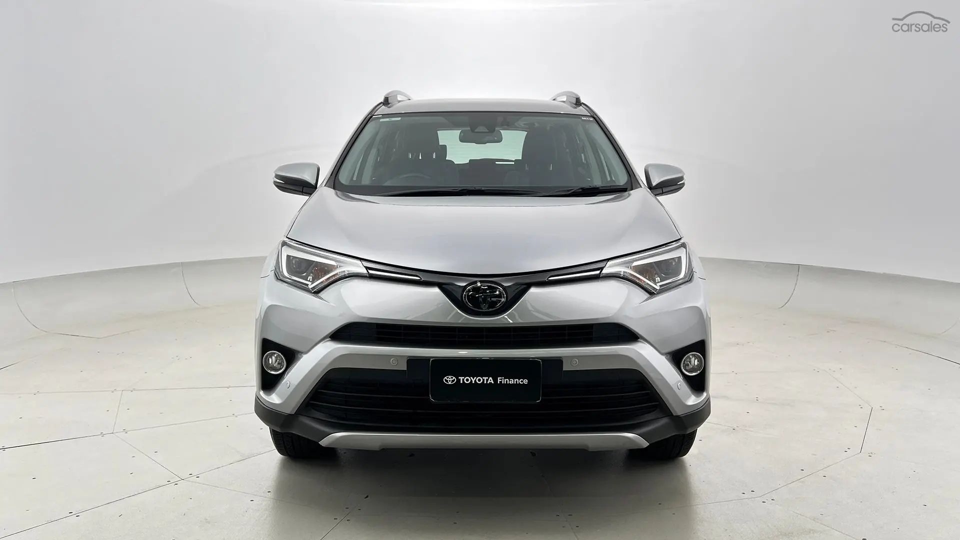 2018 Toyota RAV4 Image 4