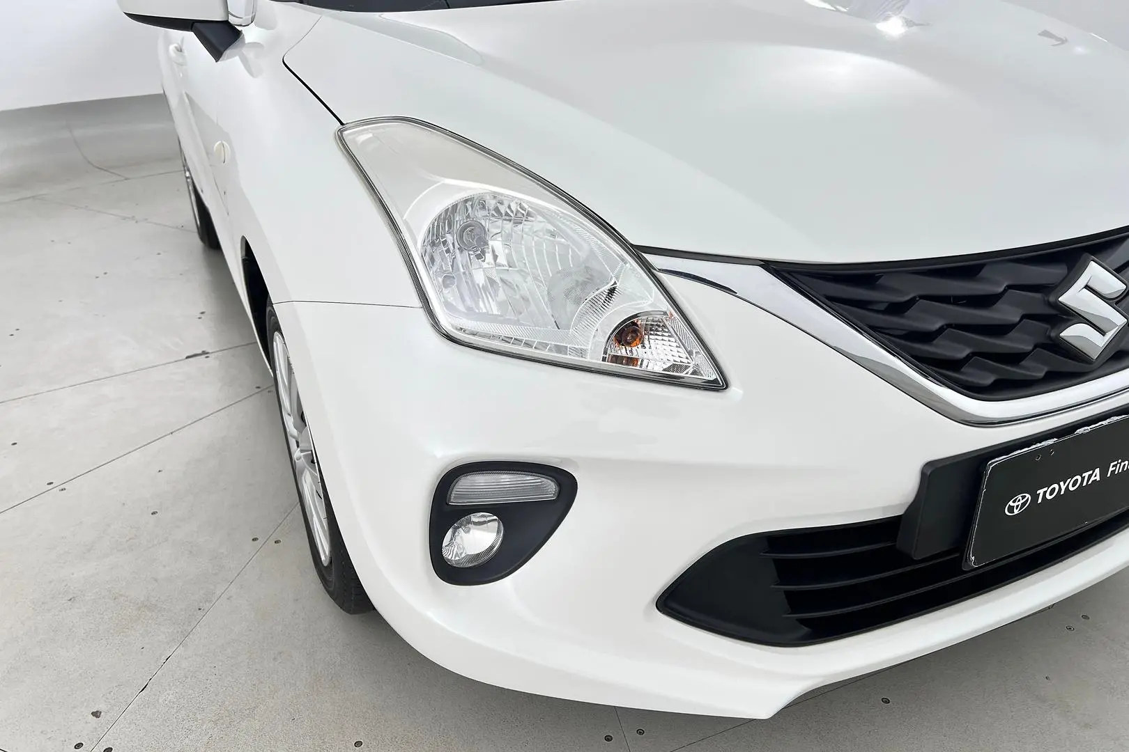 2019 Suzuki Baleno Gallery Image 9